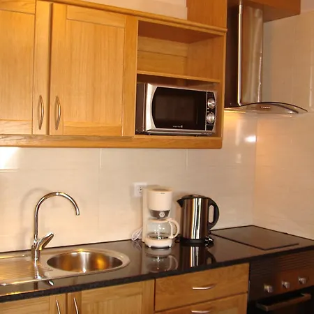 Aparthotel Kosmos Horta (Azores)